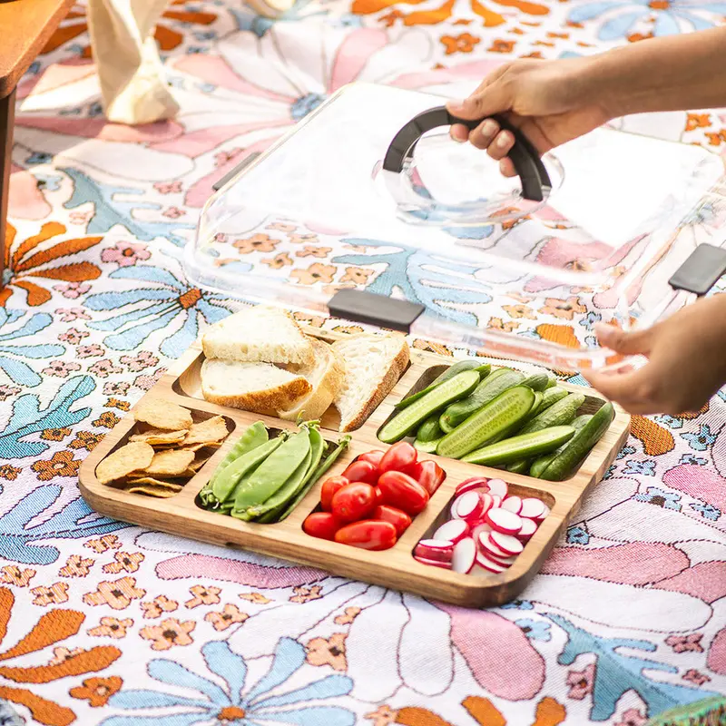 Acacia Wood Covered Grazing Board With Lid 1