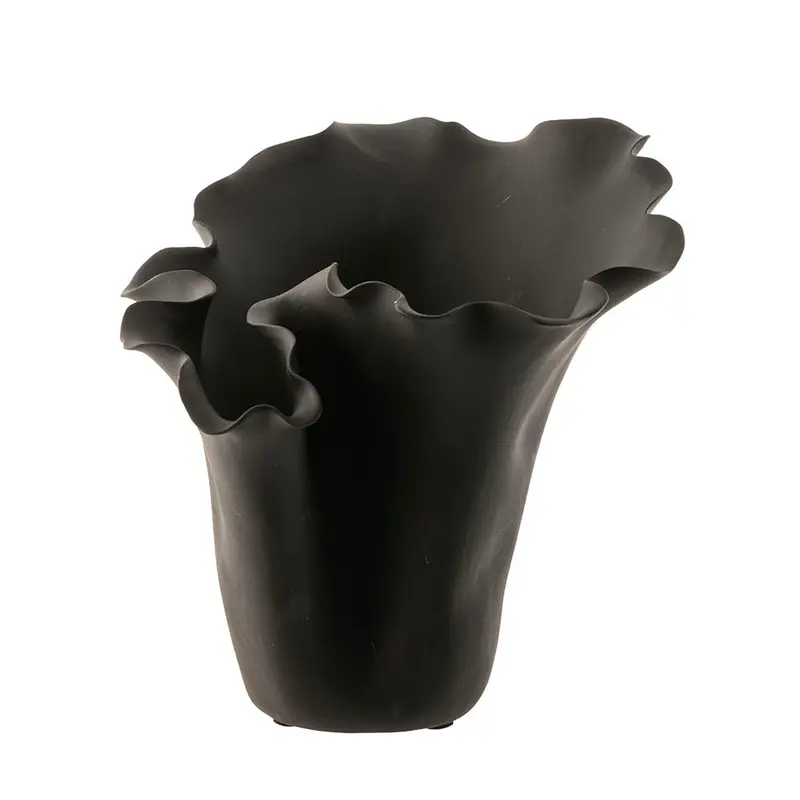 Black Flounced Ceramic Vase – Compact 29 Cm X 26 Cm X 27 Cm Profile 1