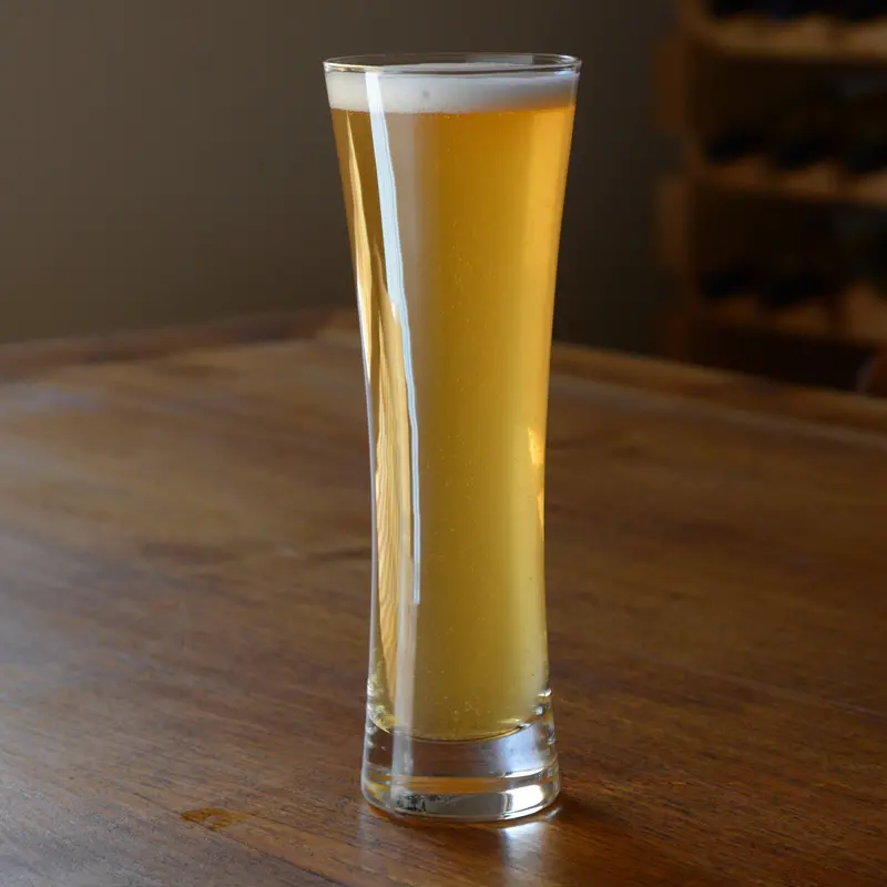Classic Beer Glass – Simple, Durable Pint Tumbler 1