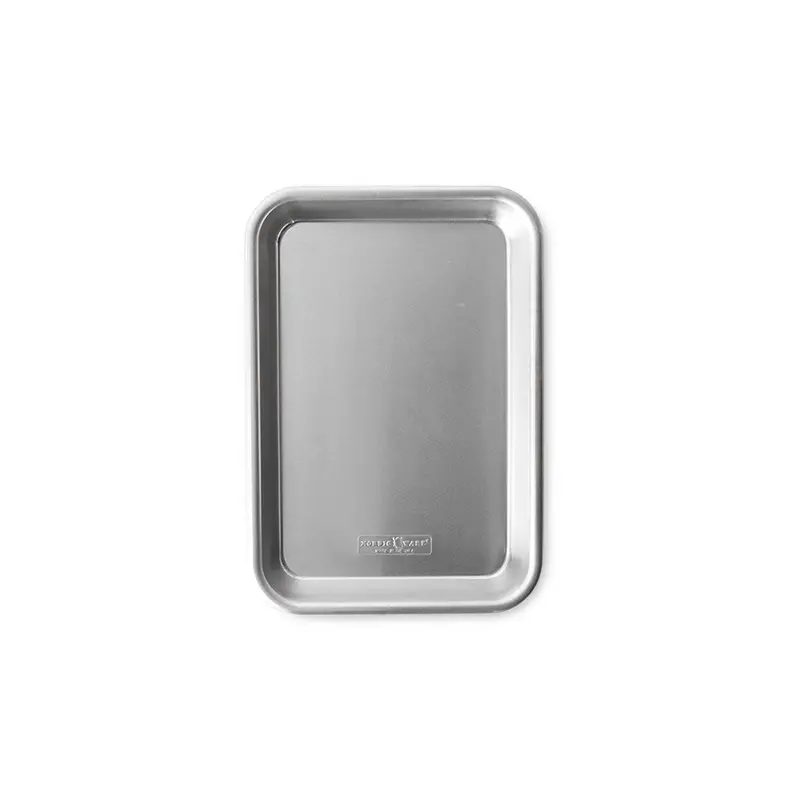 Eighth-Sheet Size Aluminum Baking Pan 1
