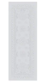 Eloise Diamant Green Table Runner – Stain-Resistant Cotton 1