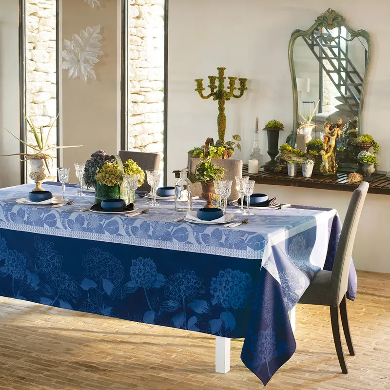 Hortensias Bleu Porcelain Collection – Hand-Painted Hydrangea Motif Tableware 1