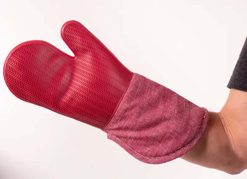Kaf Home Strada Chambray-Sleeve Silicone Oven Mitt (15") 1