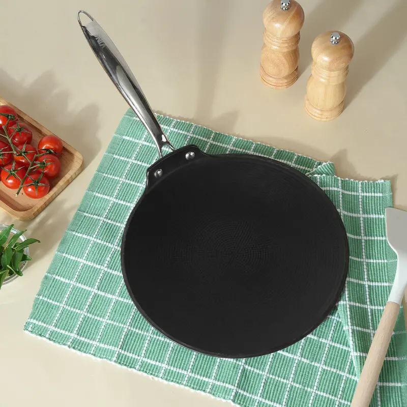 Vinod Ferona 26 Cm Cast Iron Roti Tawa 1